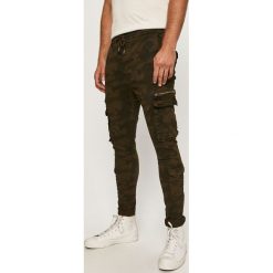 Brave Soul - Spodnie. Żółte spodnie męskie Brave Soul, bez wzorów, z elastanu. Za 149,90 zł.