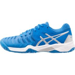 ASICS GELRESOLUTION 7 Obuwie multicourt directoire blue/silver/white. Niebieskie buty sportowe damskie Asics, z gumy, na golfa. W wyprzedaży za 247,20 zł.