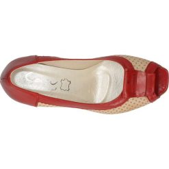 CZÓŁENKA CASU 076. Szare buty ślubne damskie Casu, na koturnie. Za 99,99 zł.
