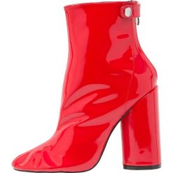 Botki damskie lity: Public Desire LIA Botki na obcasie red