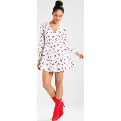 Sukienki hiszpanki: Glamorous Sukienka letnia summer fruits
