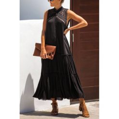 Sukienka AGARNA BLACK. Czarne sukienki damskie IVET, na lato, xl, w koronkowe wzory, z koronki, bez kołnierzyka, bez rękawów, długie, maxi. W wyprzedaży za 29,00 zł.
