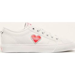 Adidas Originals - Tenisówki Nizza Trefoil. Białe trampki i tenisówki damskie adidas Originals, bez wzorów, z gumy, na sznurówki. W wyprzedaży za 239,90 zł.