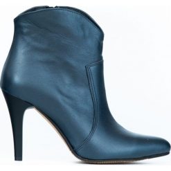 Botki na szpilce - skóra naturalna - model 435 - kolor granat metalik. Szare botki damskie Zapato, z jeansu, eleganckie, na wysokim obcasie, na obcasie, bez zapięcia. W wyprzedaży za 299,25 zł.