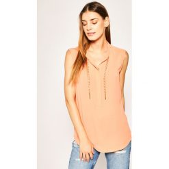 Bluzka Marciano Guess Taylor 02G477 8592Z. Pomarańczowe bluzki damskie MARCIANO GUESS, xl, z aplikacjami, z poliesteru, bez kołnierzyka, bez rękawów. W wyprzedaży za 379,00 zł.