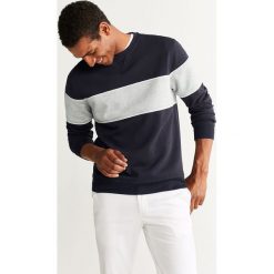 Mango Man - Bluza Bruno. Niebieskie bluzy męskie xl, z bawełny, z okrągłym kołnierzem. W wyprzedaży za 97,90 zł.