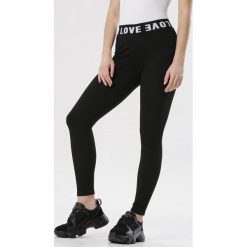 Czarne Legginsy Aegabelle. Czarne legginsy sportowe damskie Born2be, s, z nadrukiem, z dzianiny, z podwyższonym stanem. Za 39,99 zł.