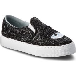 Tenisówki CHIARA FERRAGNI - 18AI-CF2065 Black. Czarne półbuty damskie Chiara Ferragni, bez wzorów, ze skóry, bez obcasa, na płaskiej podeszwie, bez zapięcia. W wyprzedaży za 549,00 zł.