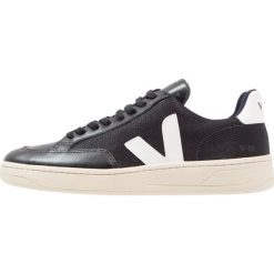 Veja Sneakersy niskie black/white. Czarne sneakersy męskie marki Veja, bez wzorów, ze skóry, bez zapięcia. Za 459,00 zł.