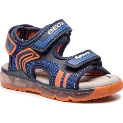 Sandały GEOX - J S.Android B. A J920QA 01454 C0659 M Navy/Orange. Niebieskie sandały chłopięce Geox, ze skóry ekologicznej, bez zapięcia. W wyprzedaży za 179,00 zł.