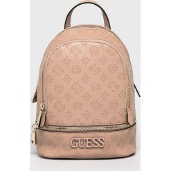 Guess Jeans - Plecak. Czarne plecaki damskie Guess Jeans, z aplikacjami, z bawełny. Za 579,90 zł.