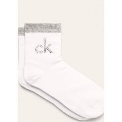 Calvin Klein - Skarpetki. Szare skarpetki damskie Calvin Klein, z aplikacjami, z elastanu. Za 49,90 zł.