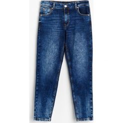 Jeansy boyfriend slim - Granatowy. Niebieskie jeansy damskie Reserved. Za 119,99 zł.