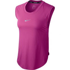 Koszulka Nike City Sleek Cool Tank W Fuksja. Czerwone bluzki sportowe damskie Nike, na lato, s, bez wzorów, z tkaniny, bez kołnierzyka, bez rękawów, bez kaptura, do biegania. Za 139,99 zł.