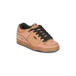 Buty Globe FUSION. Brązowe trampki męskie marki Globe, bez wzorów, bez zapięcia. Za 335,20 zł.
