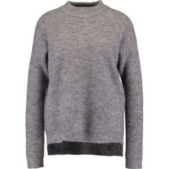 Swetry klasyczne damskie: Sparkz LIEPA Sweter charcoal melange