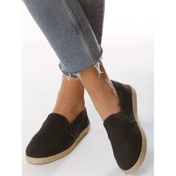 Czarne Espadryle Fait. Czarne espadryle damskie Born2be, bez wzorów, bez obcasa, na płaskiej podeszwie. Za 59,99 zł.