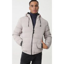 Beżowa Kurtka Declan. Brązowe kurtki męskie Born2be, na zimę, xl, z aplikacjami. Za 219,99 zł.