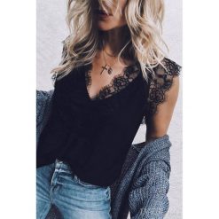 Top ALESANDRA BLACK. Czarne bluzki damskie IVET, m, z aplikacjami, eleganckie, bez kołnierzyka. W wyprzedaży za 69,00 zł.