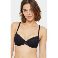 Etam - Biustonosz Spacer. Czarne biustonosze Etam, w koronkowe wzory, z elastanu. Za 129,90 zł.