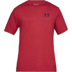 Under Armour Sportstyle Left Chest Tee 1326799-651. Czerwone t-shirty męskie Under Armour, m, bez wzorów, z bawełny, bez kołnierzyka. W wyprzedaży za 69,99 zł.