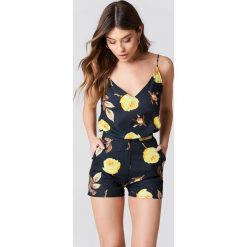 NA-KD Boho Szorty z wysokim stanem - Black,Multicolor. Czarne szorty damskie marki NA-KD Boho, s, bez wzorów, z poliesteru, boho, z podwyższonym stanem. W wyprzedaży za 60,97 zł.