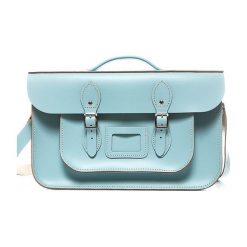 Damska listonoszka ze skóry naturalnej baby blue. Niebieskie listonoszki damskie Belveder, bez wzorów, ze skóry, bez dodatków. Za 539,00 zł.