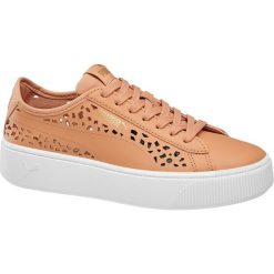 Sneakersy damskie Puma Vikky Stacked Laser Cut Puma pomarańczowe. Pomarańczowe sneakersy damskie Puma, ze skóry. Za 259,90 zł.