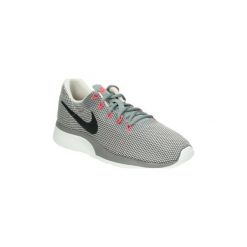 Trampki męskie: Buty Nike 921669