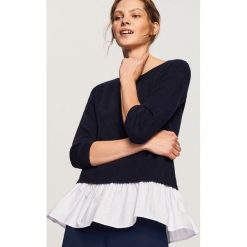 Sweter z falbaną - Granatowy. Niebieskie swetry klasyczne damskie Reserved, m. W wyprzedaży za 34,99 zł.