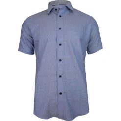 Niebieska Elegancka Koszula, Krótki Rękaw, Bawełniana -JUREL- Taliowana, Błękitna, Granatowe Guziki KSKWJRLSL0062. Niebieskie koszule męskie Jurel, m, bez wzorów, z bawełny, eleganckie, bez kołnierzyka, z krótkim rękawem. Za 99,00 zł.