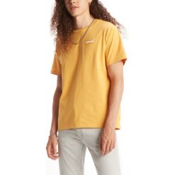 Levi's Koszulka Żółty. Żółte podkoszulki męskie Levi's®, s, bez wzorów, z bawełny, bez kołnierzyka, krótkie. Za 102,95 zł.