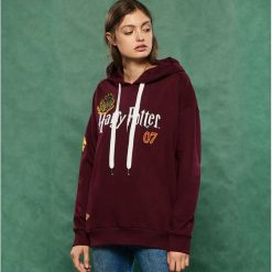 Bluza z kapturem Harry Potter - Bordowy. Czerwone bluzy z kapturem damskie Sinsay, l. Za 79,99 zł.