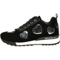 Love Moschino tenisówki damskie JA15732G08JL0 36 czarne. Czarne trampki i tenisówki damskie Love Moschino, bez wzorów, bez zapięcia. Za 979,00 zł.