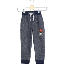Ciemnoniebieskie Spodnie Dresowe Tokyo Boy. Szare spodnie chłopięce marki Born2be, z jeansu. Za 19,99 zł.