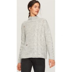 Sweter ze stójką - Jasny szar. Szare swetry klasyczne damskie Reserved, l, ze stójką. Za 99,99 zł.