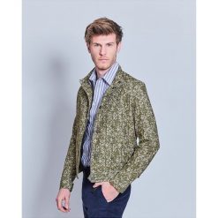 Kurtka w kolorze zielonym. Zielone płaszcze męskie Cacharel, xl, z bawełny, klasyczne. W wyprzedaży za 529,95 zł.
