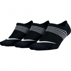 Skarpety Nike 3pak SX5277-010. Skarpetki damskie Nike, bez wzorów. Za 44,99 zł.
