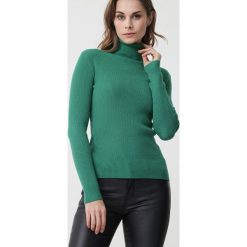 Zielony Golf Westshore. Zielone swetry damskie Born2be, s, bez wzorów, z dzianiny, klasyczne, bez rękawów, bez kaptura. Za 69,99 zł.