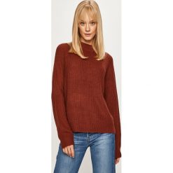 Vero Moda - Sweter. Pomarańczowe swetry damskie Vero Moda, s, bez wzorów, z dzianiny, bez rękawów, bez kaptura. W wyprzedaży za 49,90 zł.
