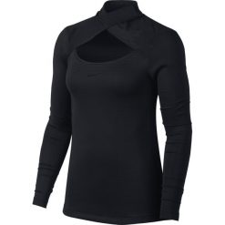 Nike Koszulka Czarny. Czarne koszulki damskie Nike, l, bez wzorów, z elastanu, bez kołnierzyka. Za 257,95 zł.