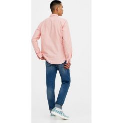Koszula oxford z długim rękawem. Czerwone koszule męskie marki Pull&Bear, m. Za 69,90 zł.