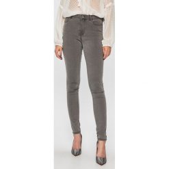 Vero Moda - Jeansy. Jeansy damskie Vero Moda. Za 119,90 zł.