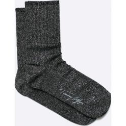 Tommy Hilfiger - Skarpetki. Czarne skarpetki damskie marki TOMMY HILFIGER, z bawełny. W wyprzedaży za 27,90 zł.