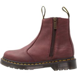 Botki damskie lity: Dr. Martens 2976 W/ZIPS GRIZZLY Botki cherry red