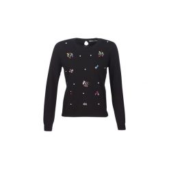 Swetry Molly Bracken DEREK. Czarne swetry klasyczne damskie Molly Bracken, l. Za 219,00 zł.