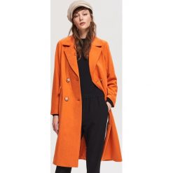 Płaszcz z wełną - Pomarańczo. Pomarańczowe płaszcze damskie marki Reserved, z wełny. Za 399,99 zł.
