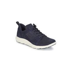Buty Timberland FLYROAM. Niebieskie trampki męskie Timberland, bez wzorów, bez zapięcia. Za 495,20 zł.