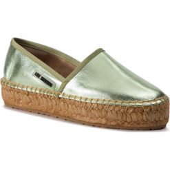 Espadryle LOVE MOSCHINO - JA10223G07JC0800 Acqua. Zielone espadryle damskie Love Moschino, bez wzorów, ze skóry, bez obcasa, na obcasie. W wyprzedaży za 369,00 zł.