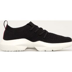 S. Oliver - Buty. Czarne buty sportowe damskie S.Oliver, z gumy. Za 199,90 zł.